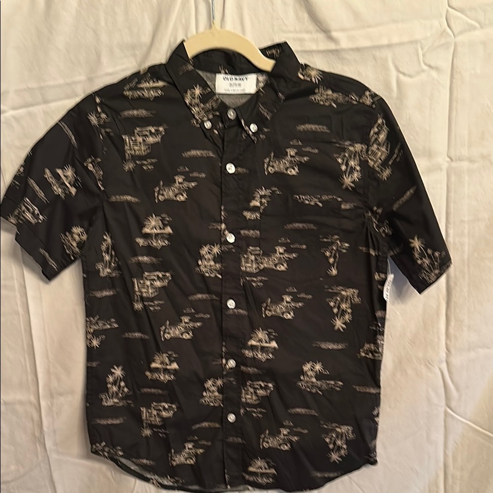 Old Navy Black Casual Button Down Shirt with Pattern